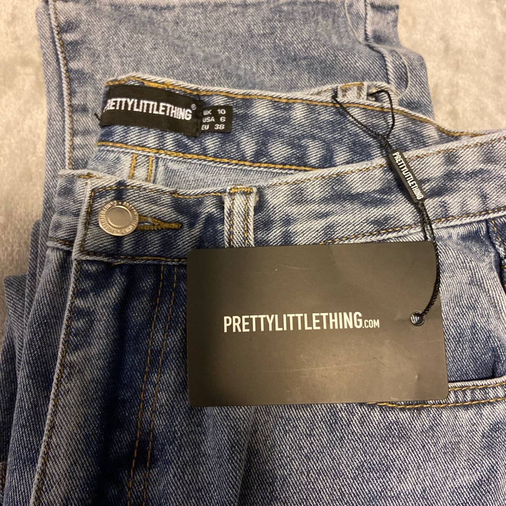 straight leg jeans